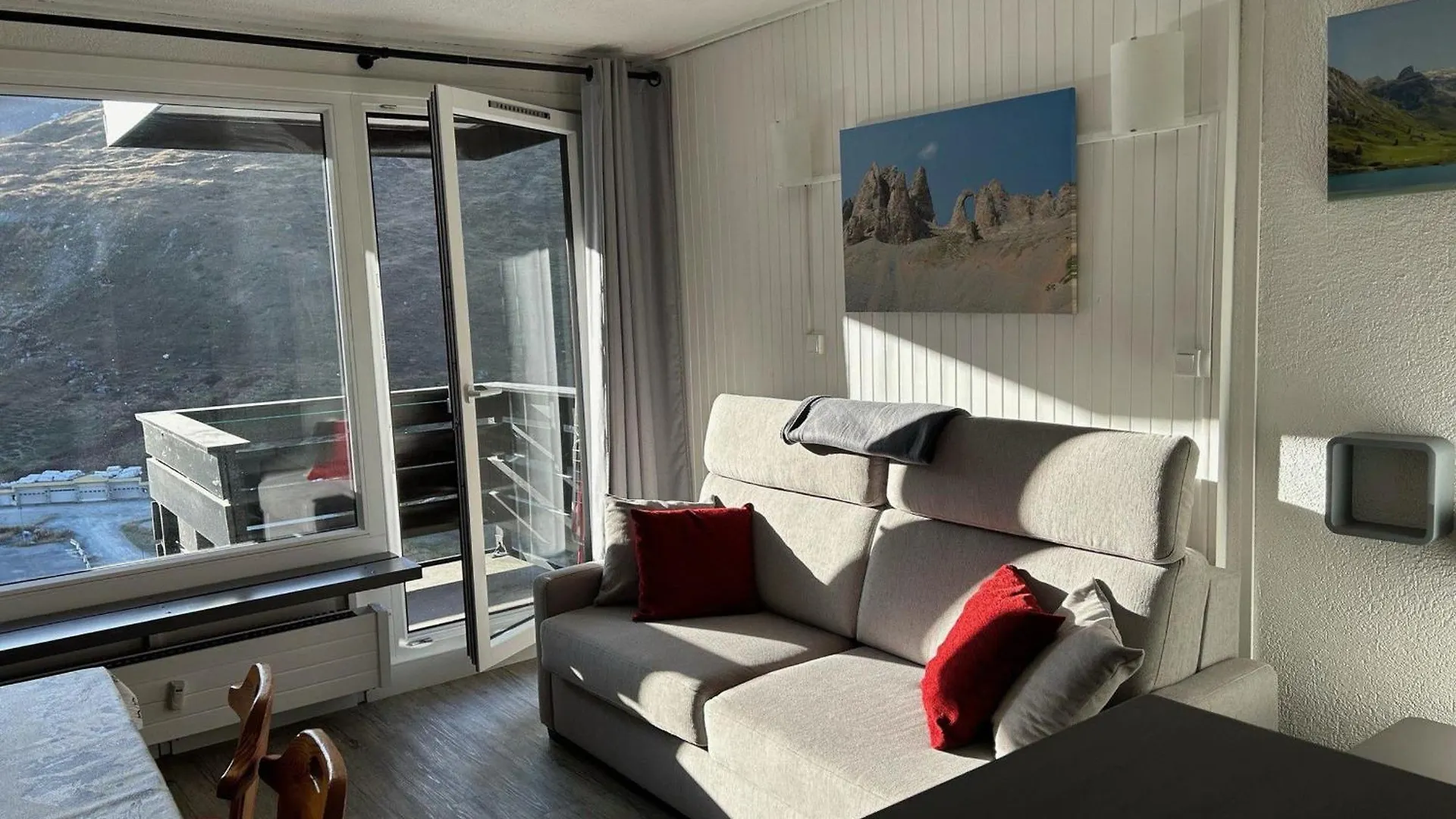Apartment Studio Avec Balcon Proche Pistes Et Commerces A Tignes - Fr-1-502-493